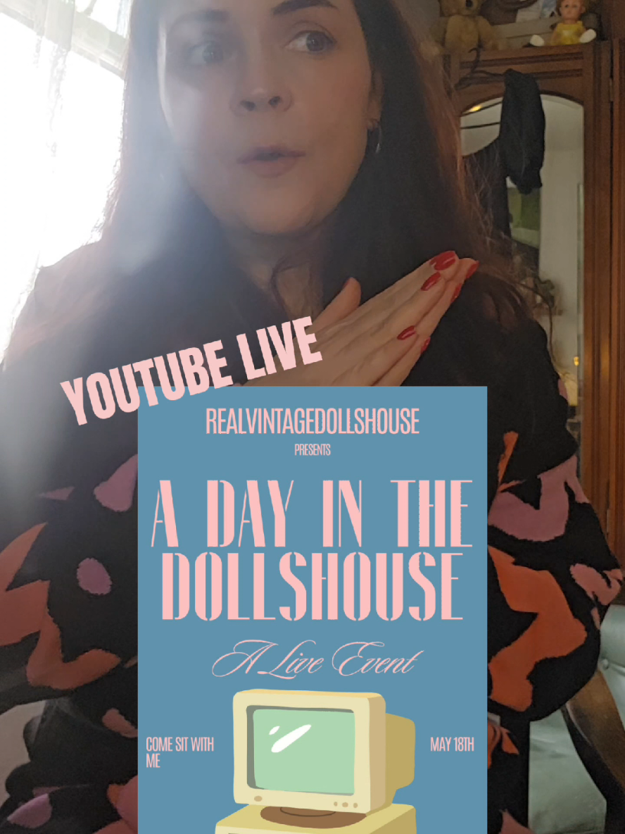 @Real Vintage Dolls House