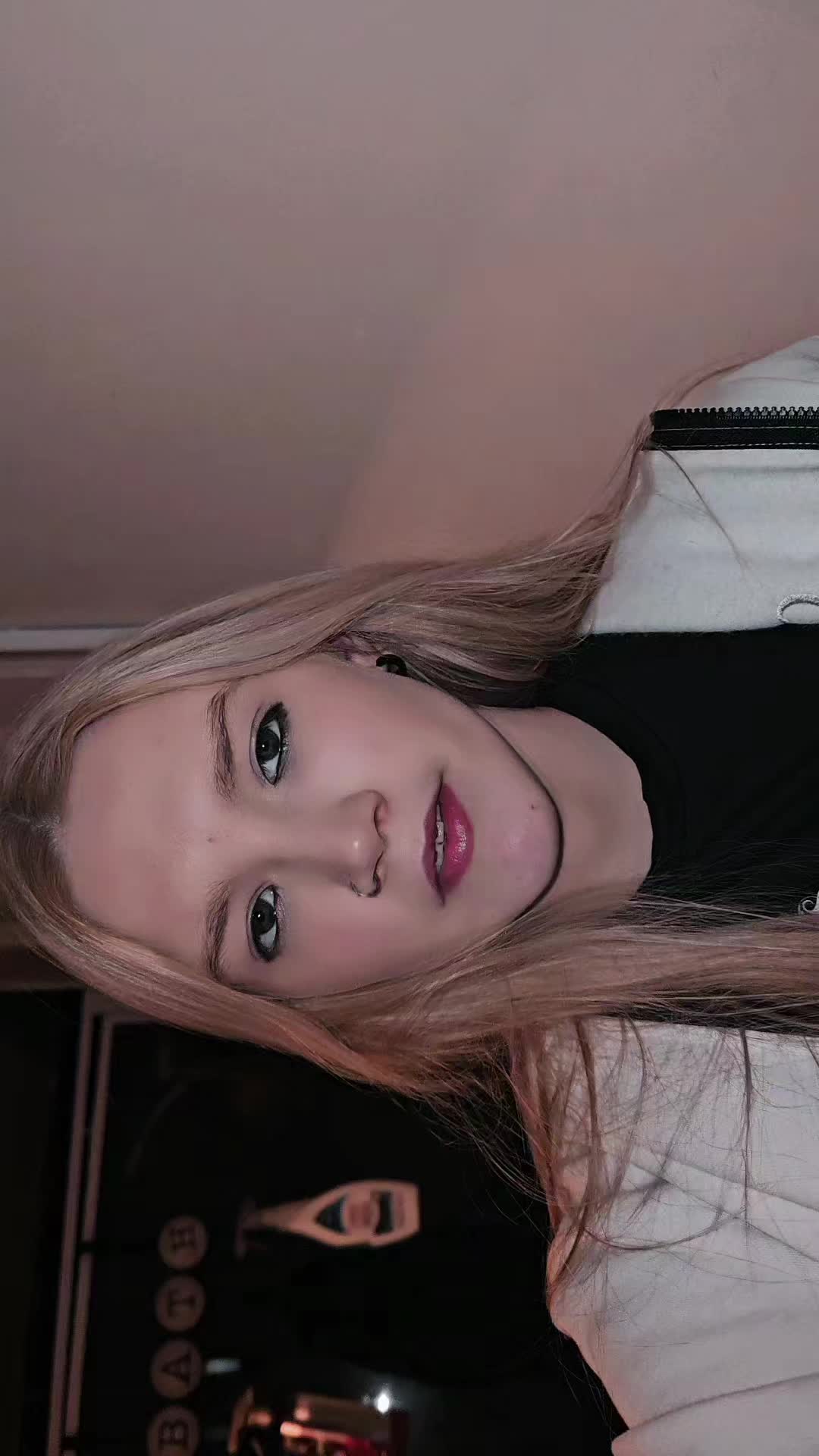@Caitlin 💕