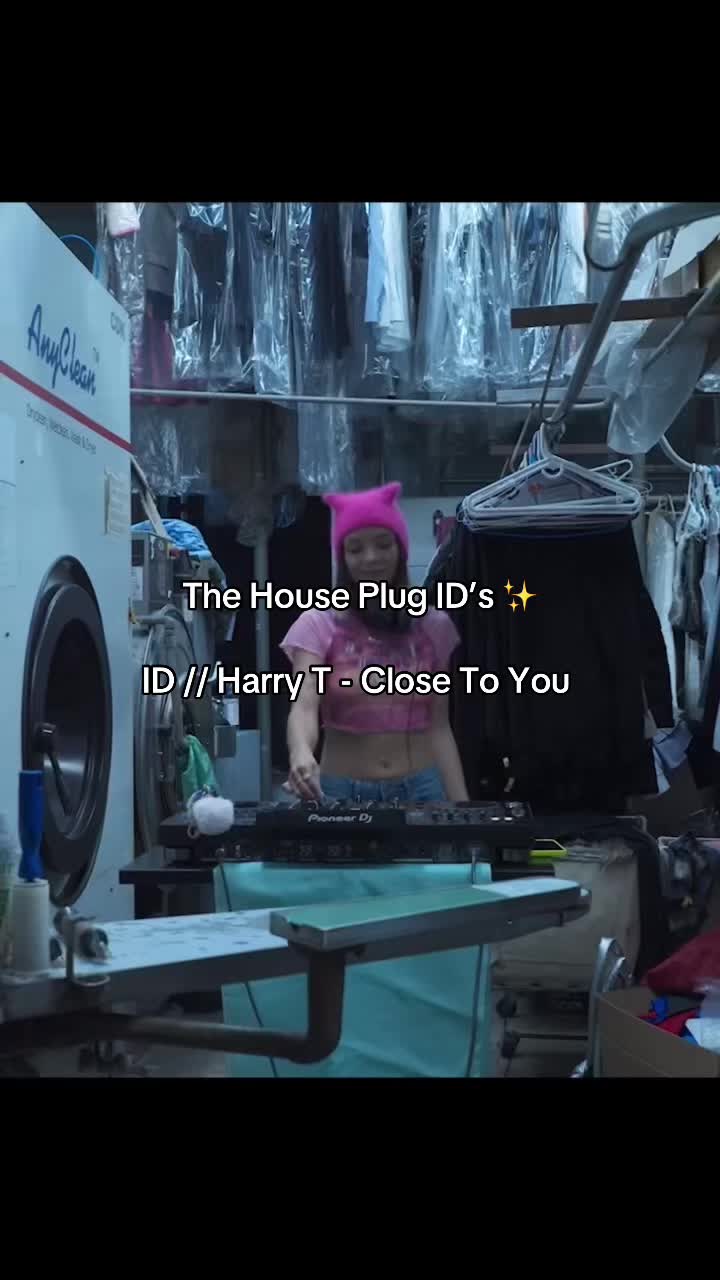 @thehouseplug