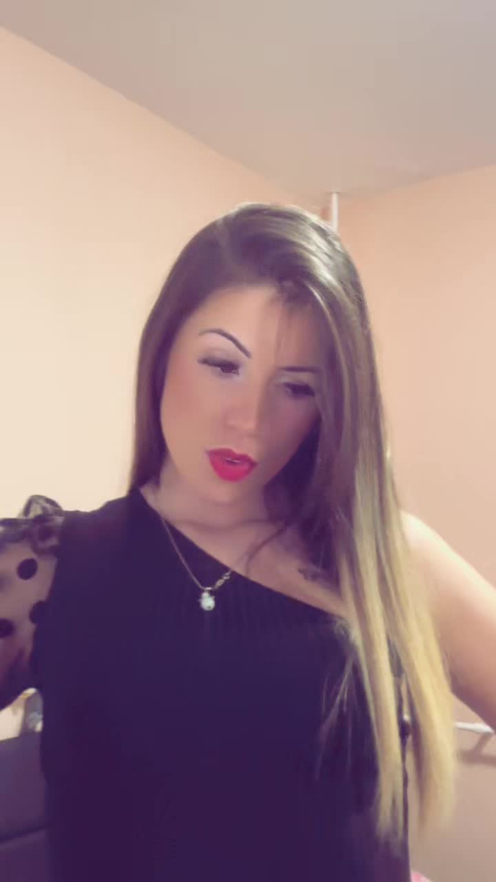 @𝗘nikő✨