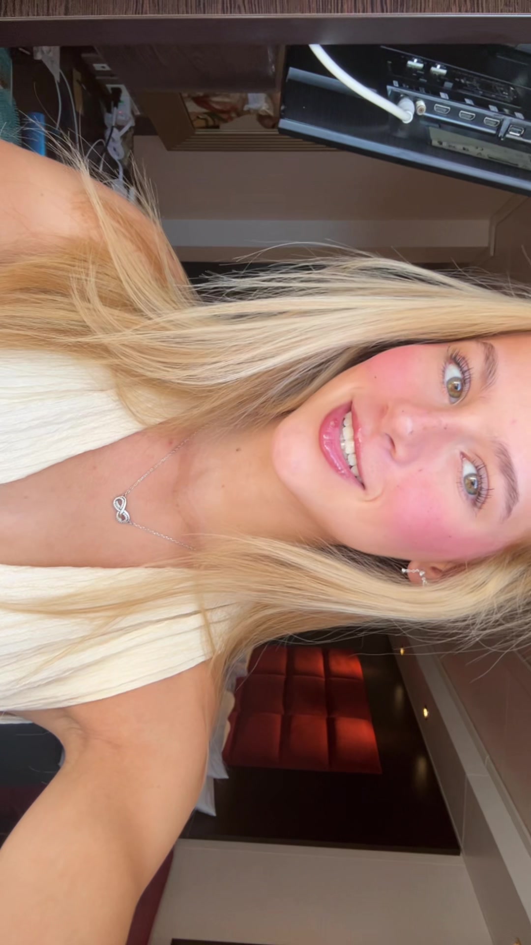 @yas