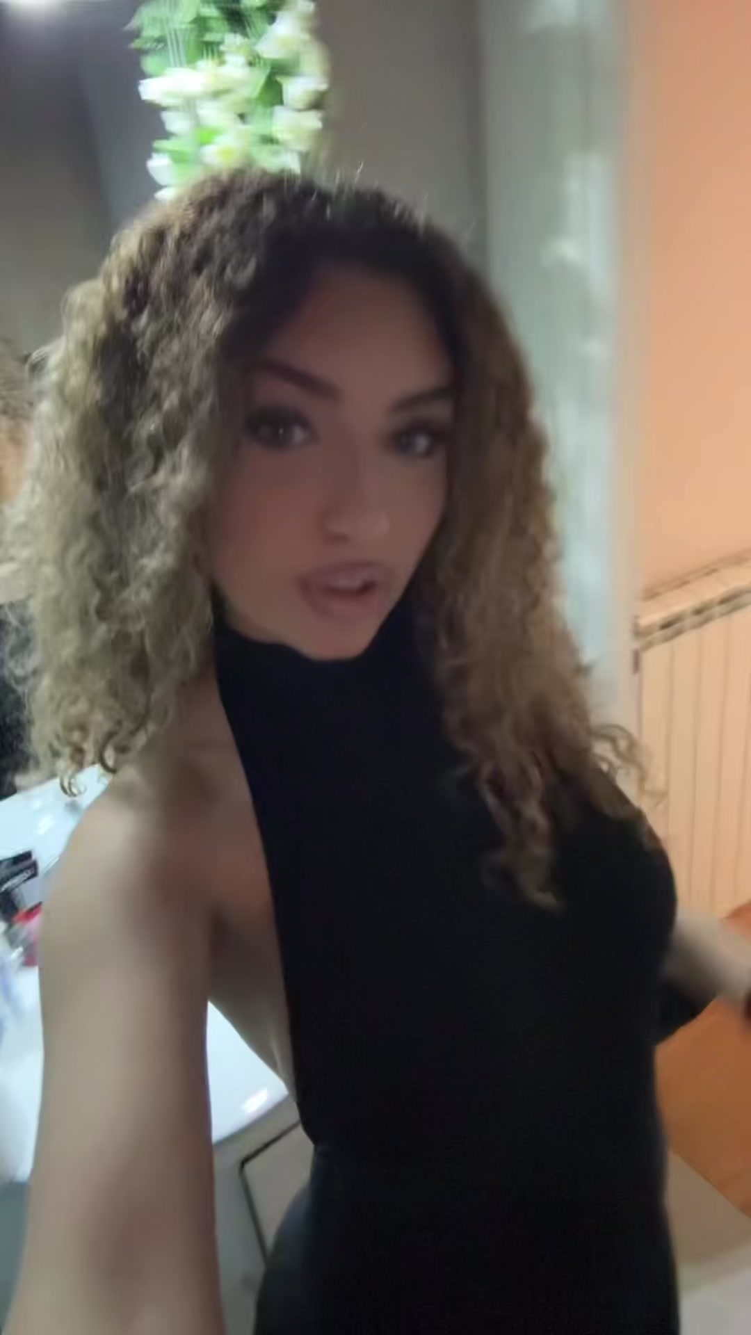 @lì