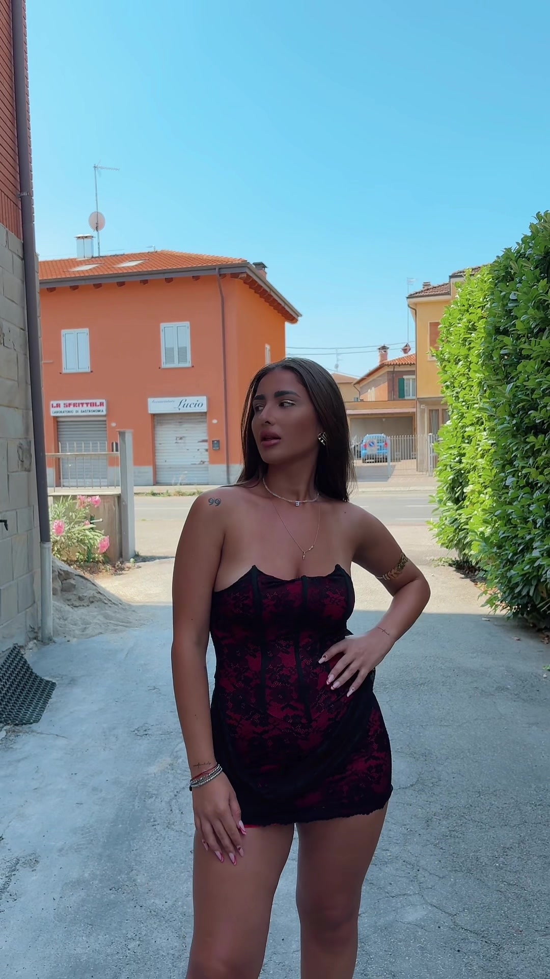 @Elena 🖤