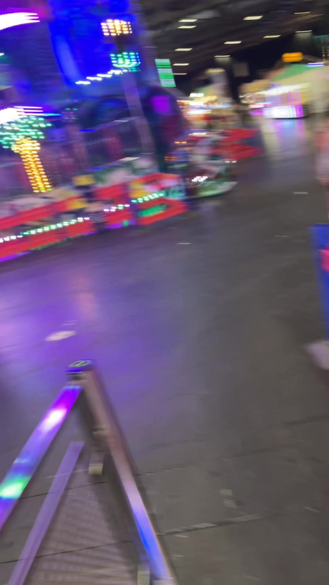 @Daniel 🎠🎡