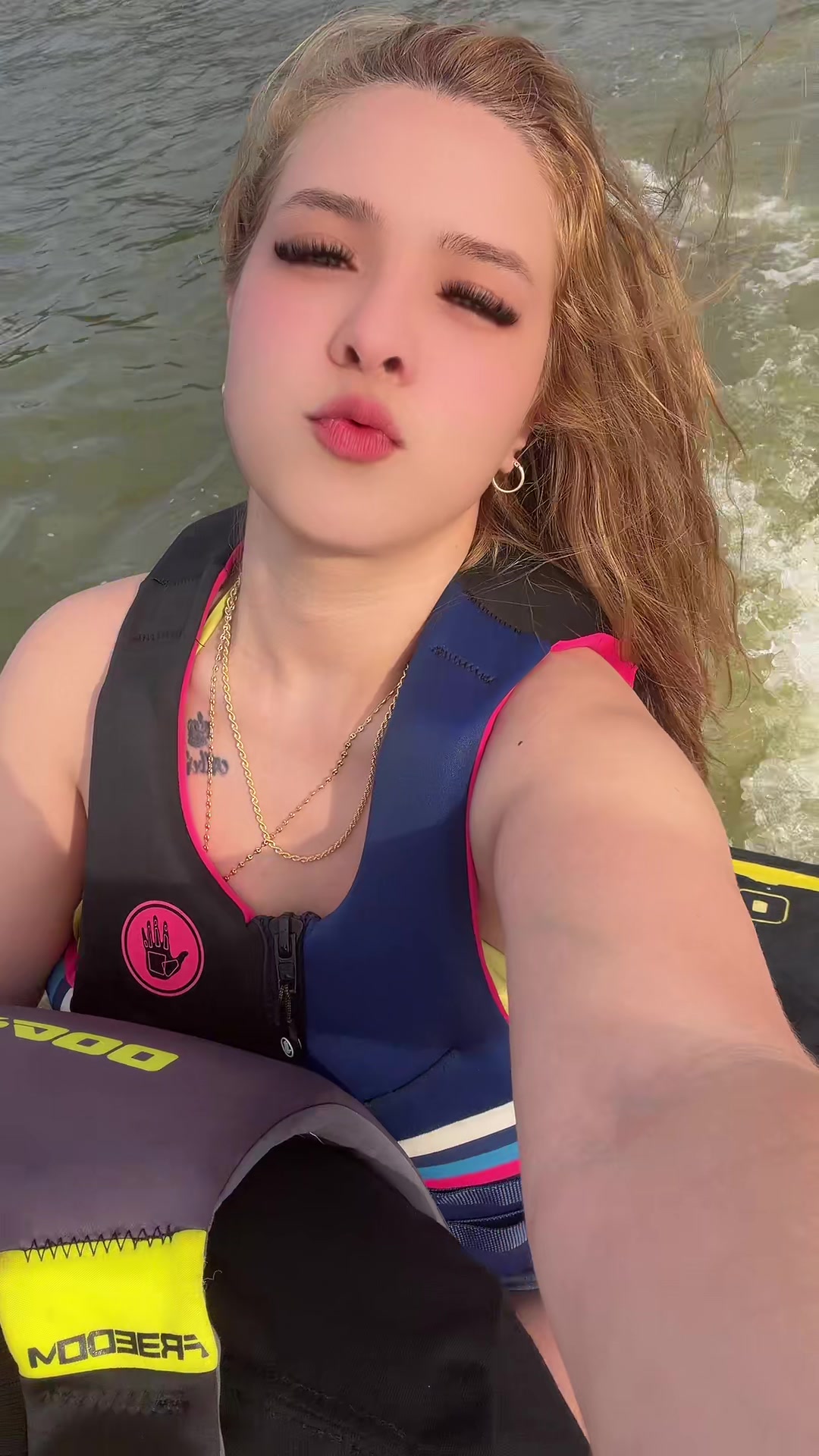 @Andrea valeska