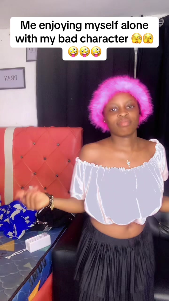 @Ama❣️💗 cardi B🥷🥷🥷💋💋🥰