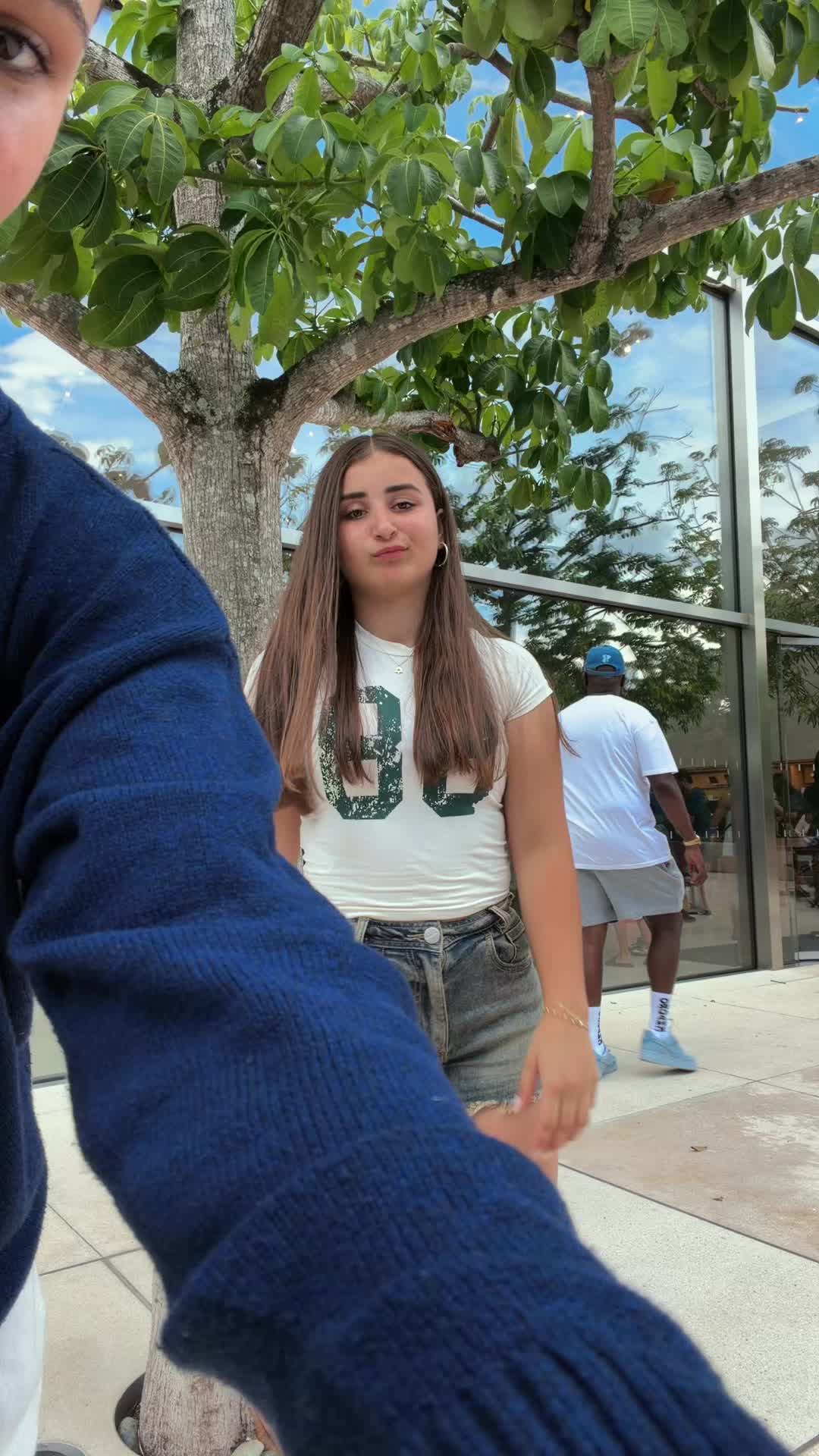 @Elishevaa