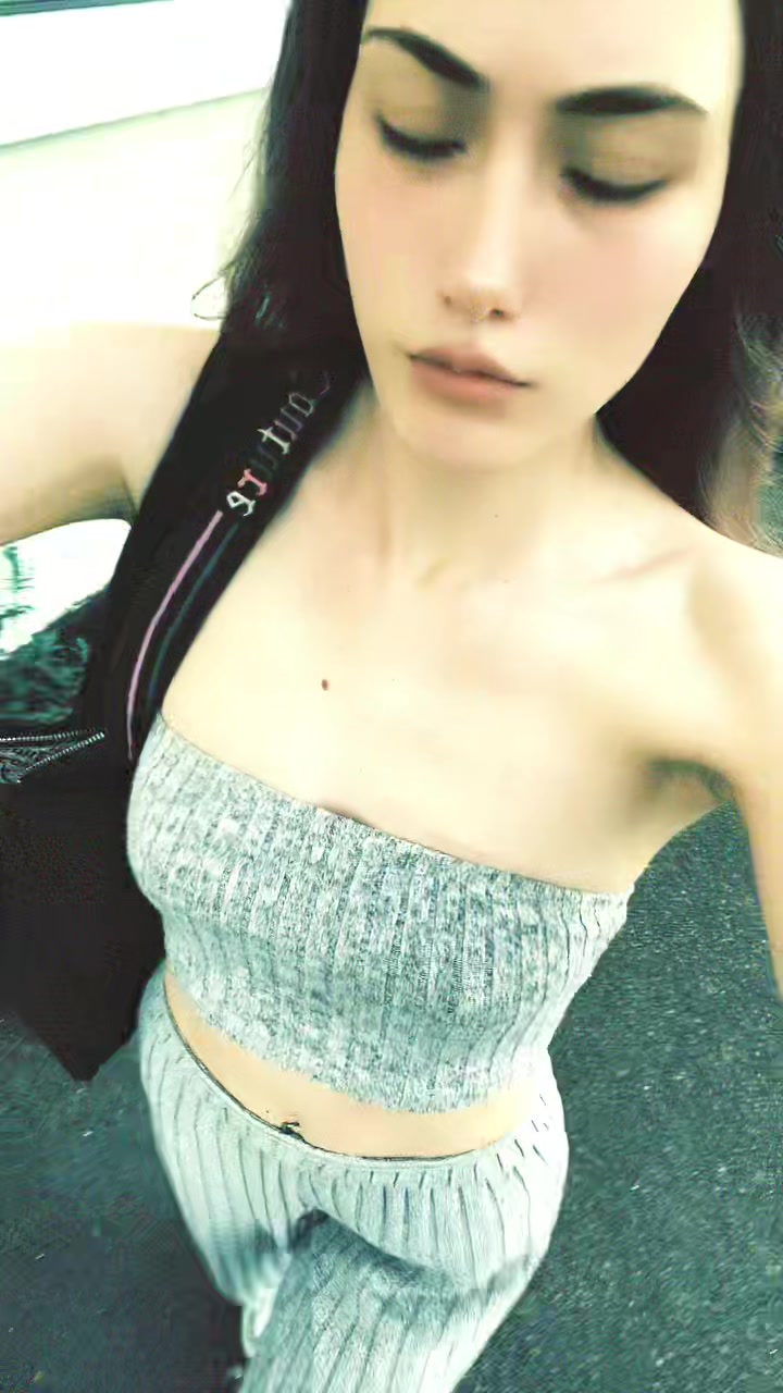 @️