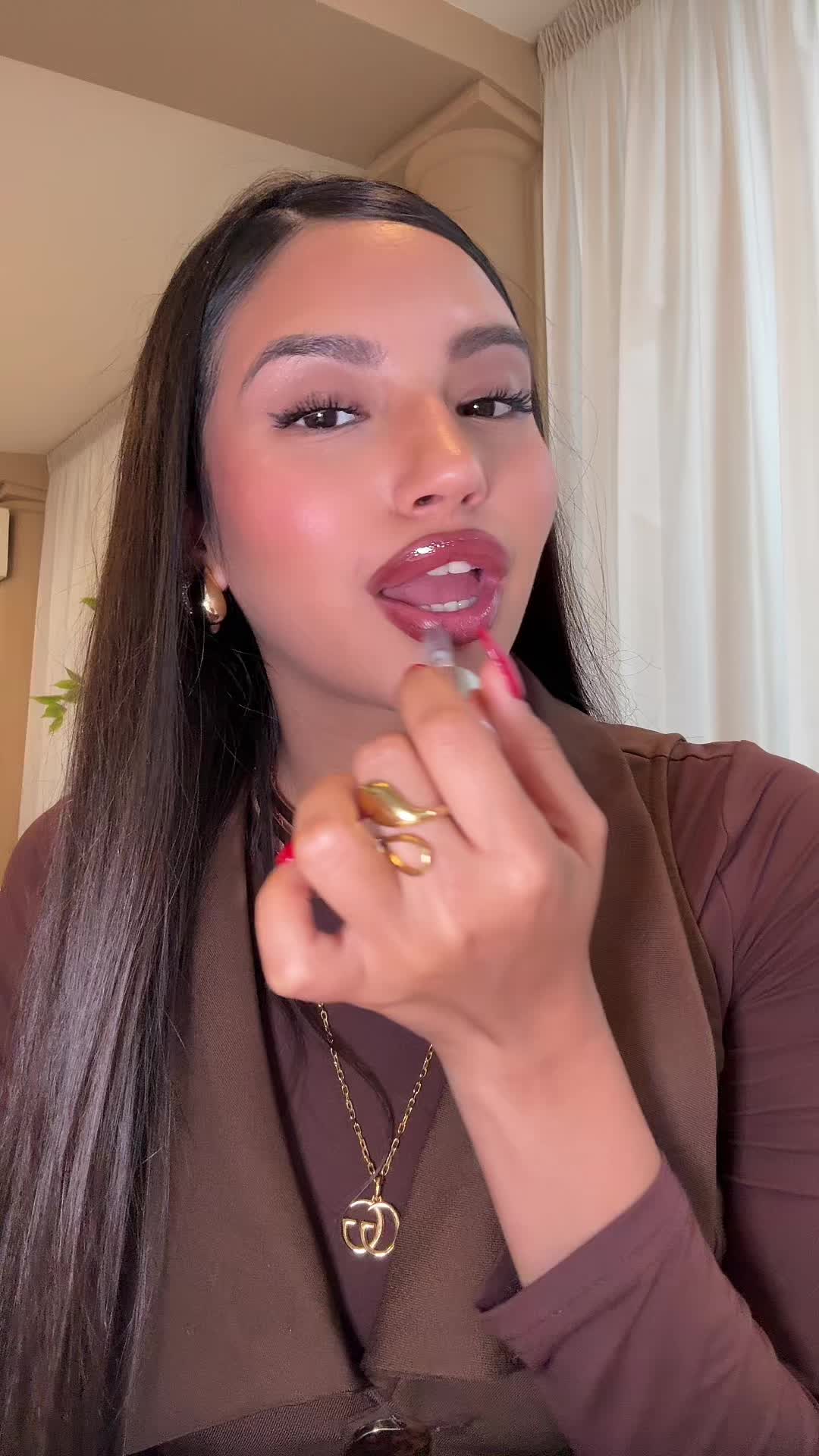 @Reina👑