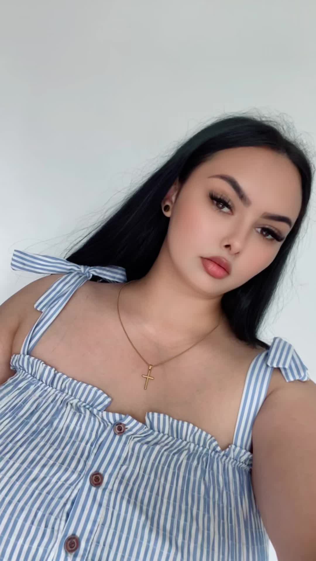 @AdrianaMaria09