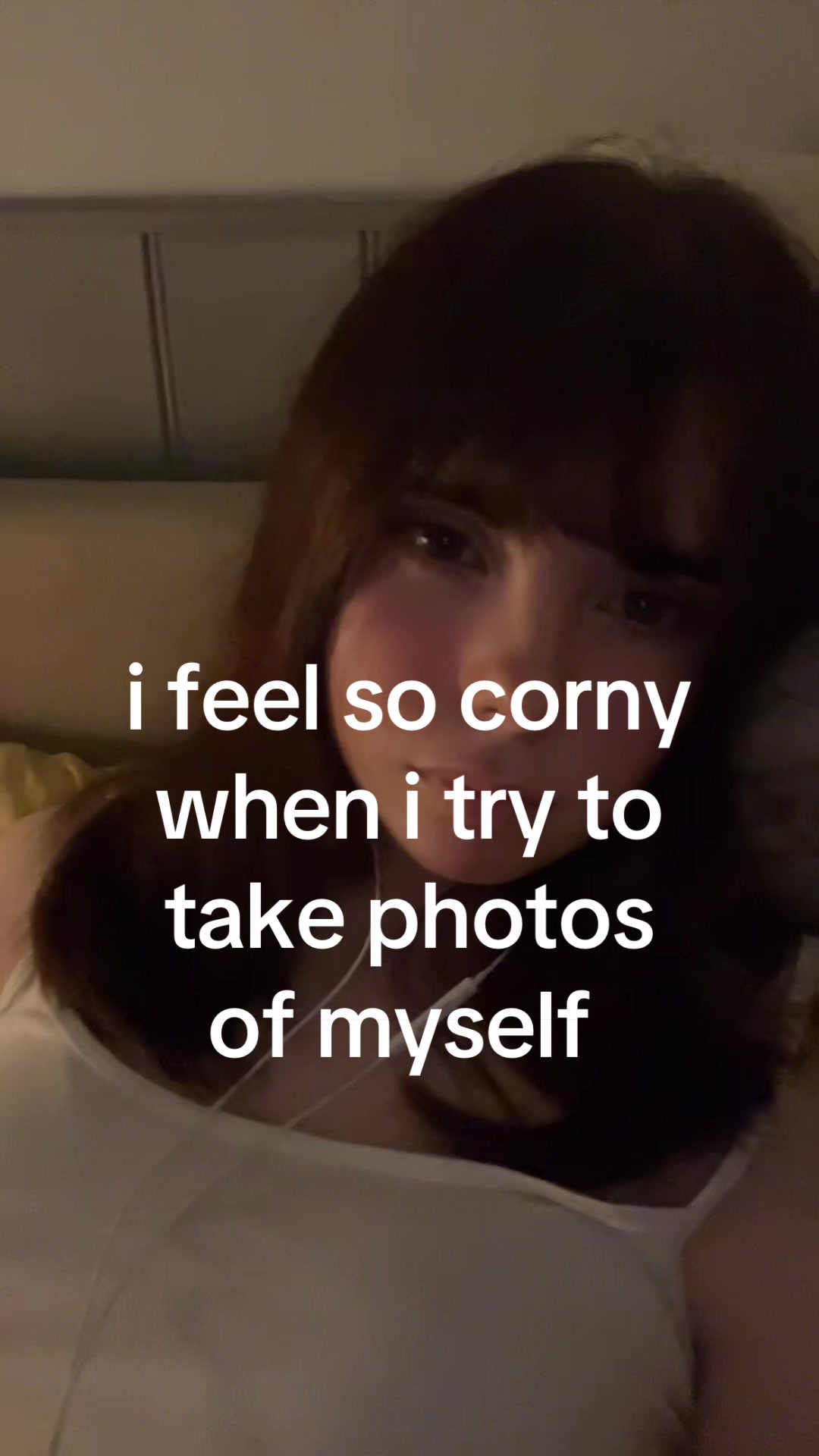 @👾