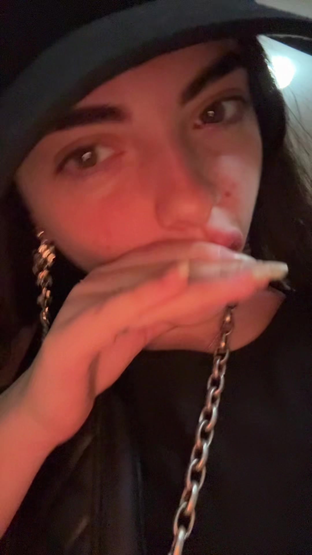@danielaarosteguii