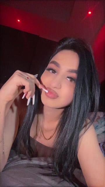 @𝐀𝐝𝐲𝐧𝐚🤍