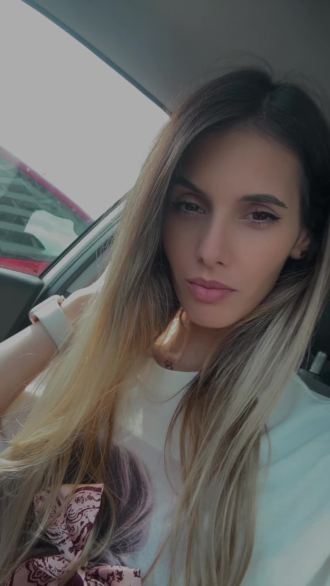 @Laura 🦔
