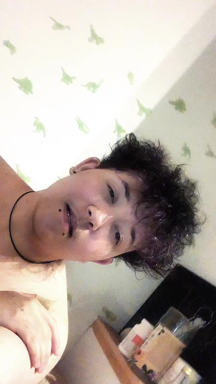 @๔є๓๏ภ
