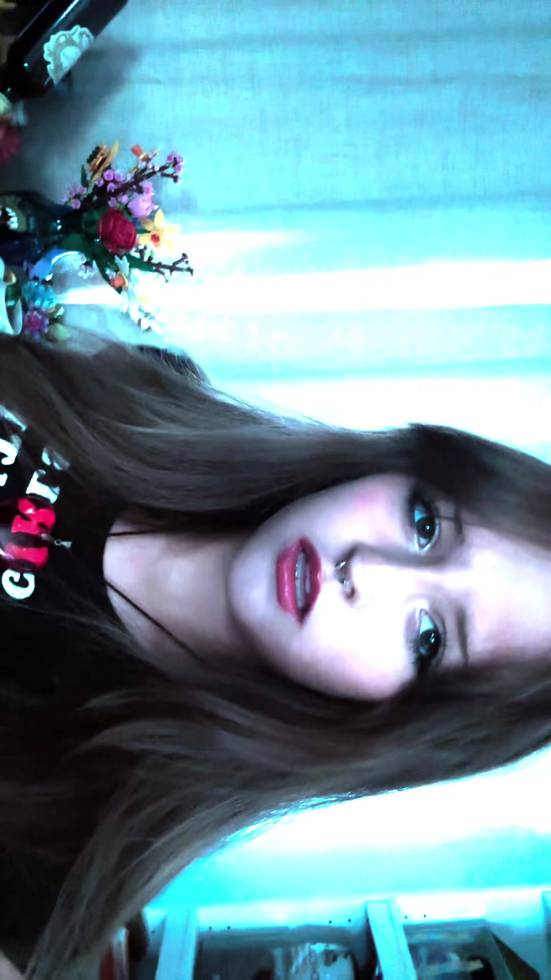 @𝑀𝒶𝒹𝑒𝓁𝓎𝓃 ˚˙•∘♪
