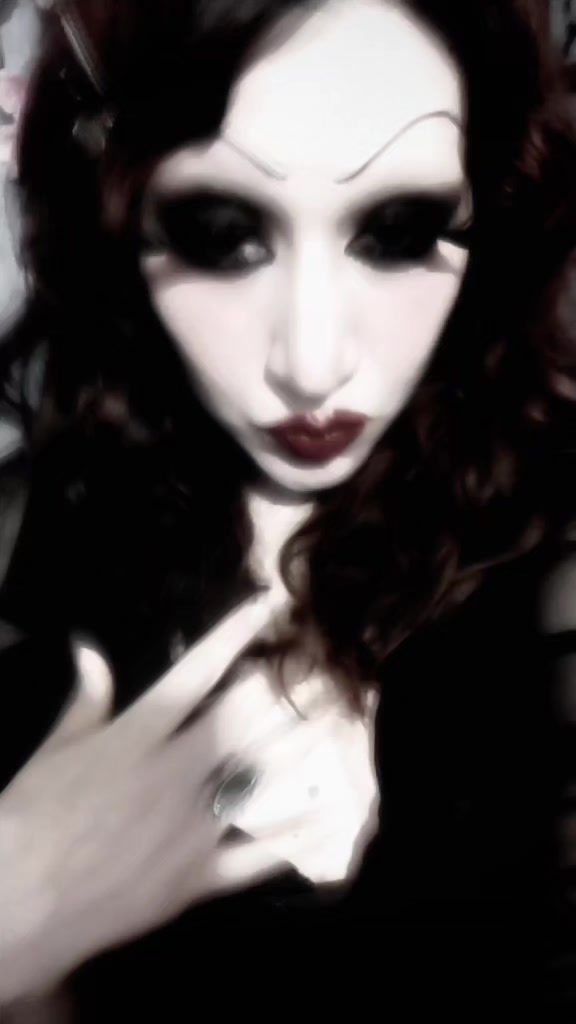 @Bathory_countess409๐ค๐ฉธ๐ง๐ปโ๏ธ