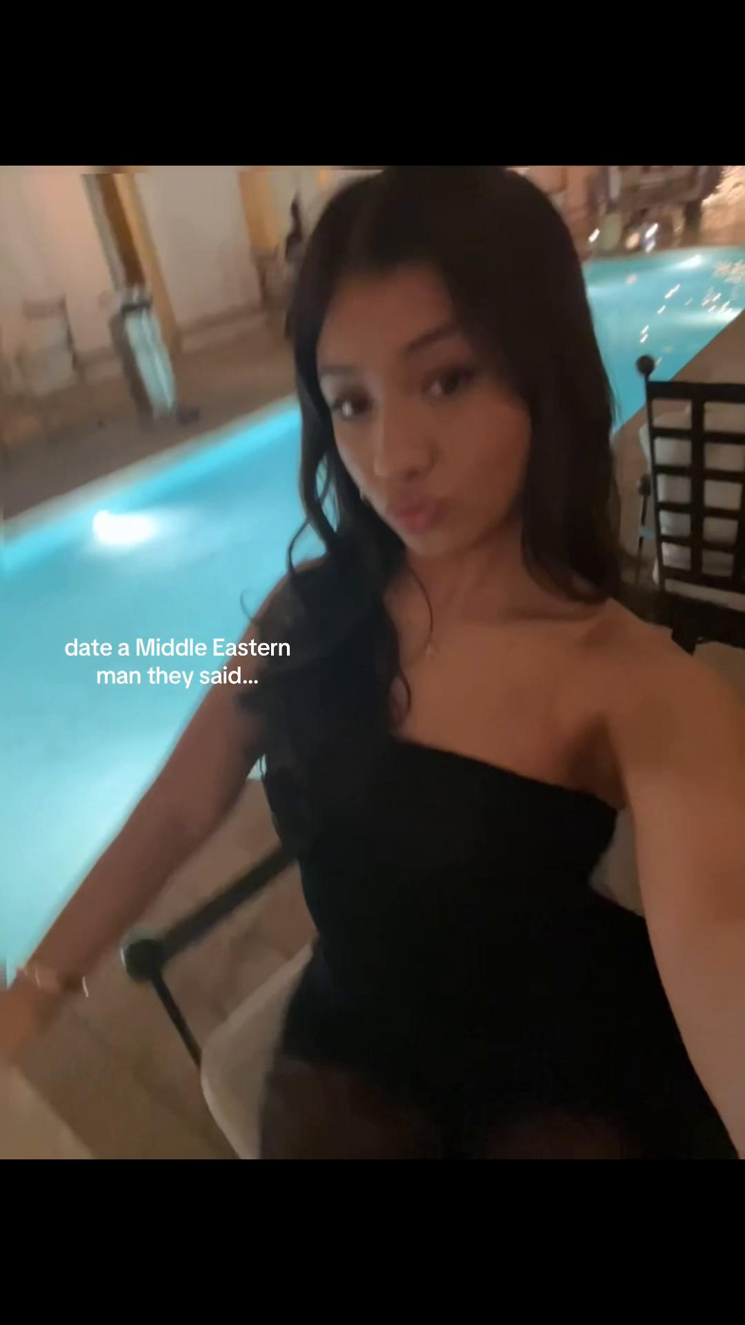 @nicole