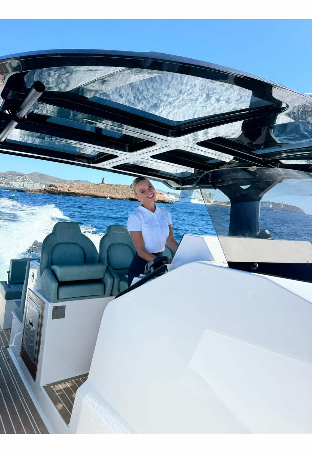 @hendricksyachting