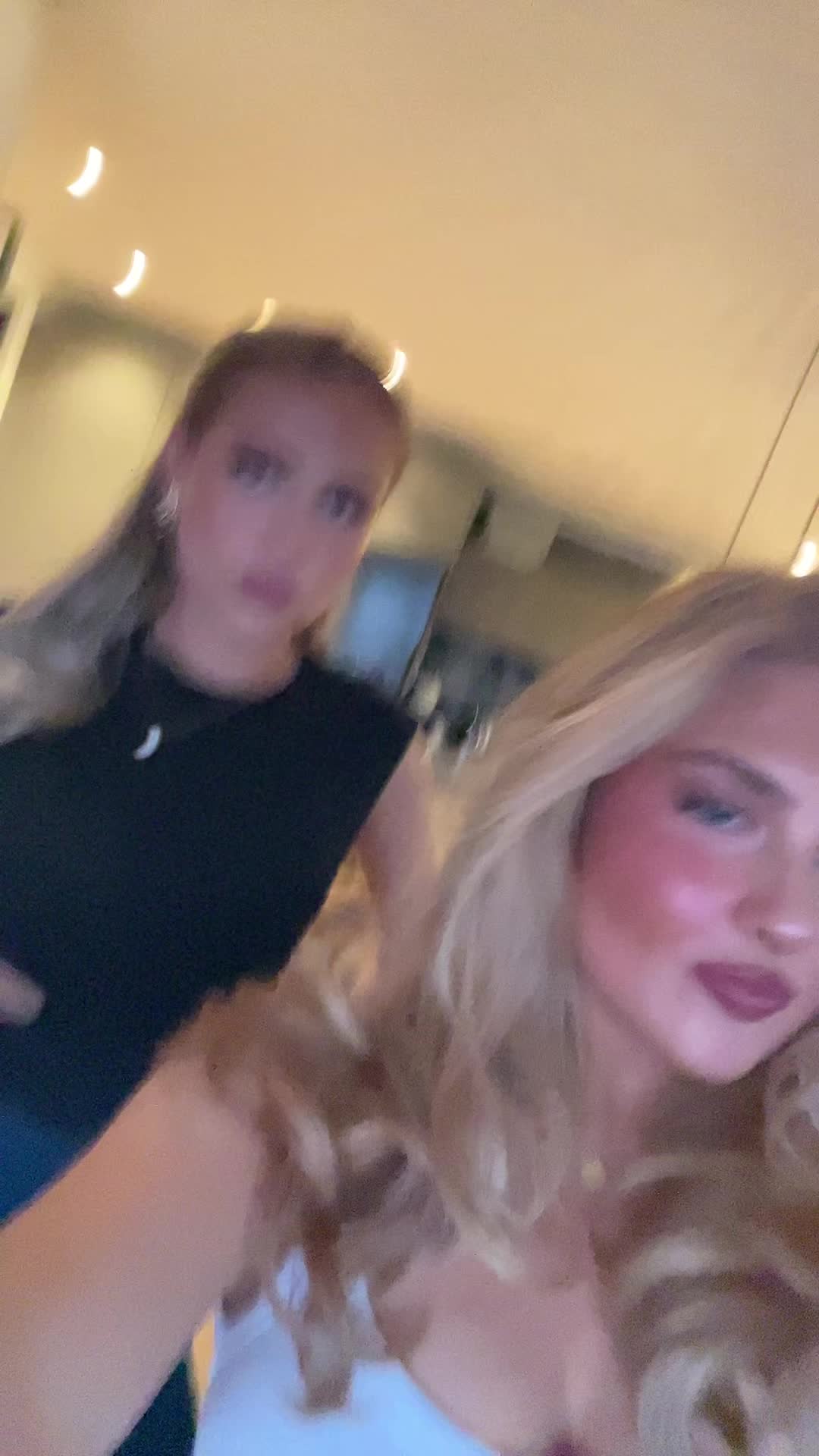 @MAIKEN RØINE