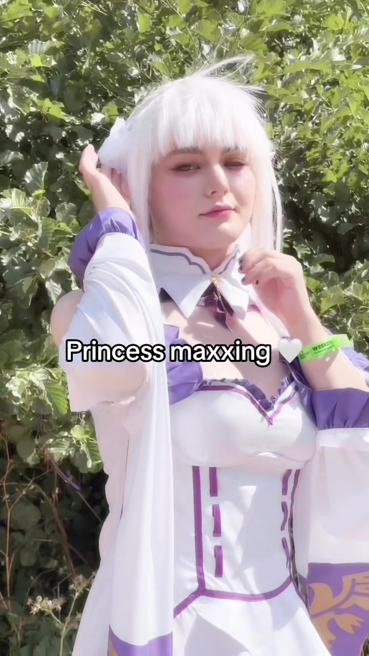 @bizzlebycos