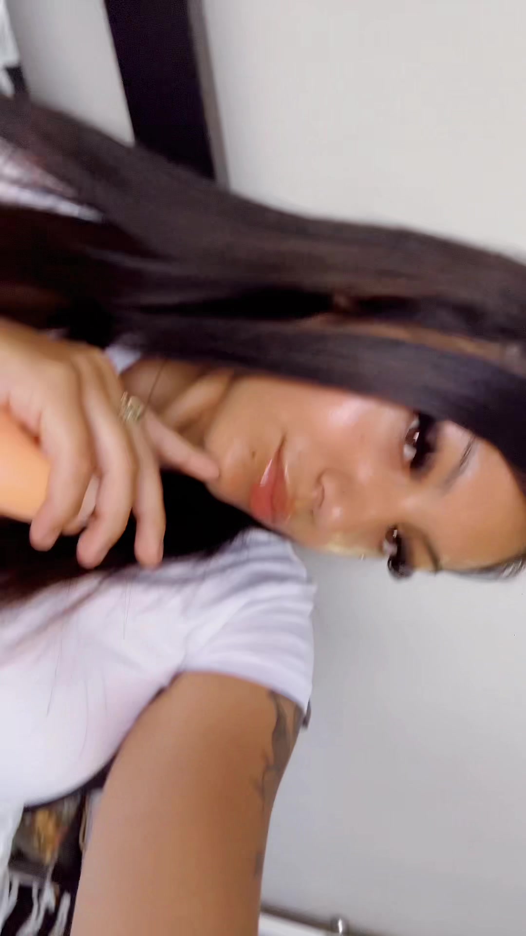 @𝑀𝑖𝑙𝑎