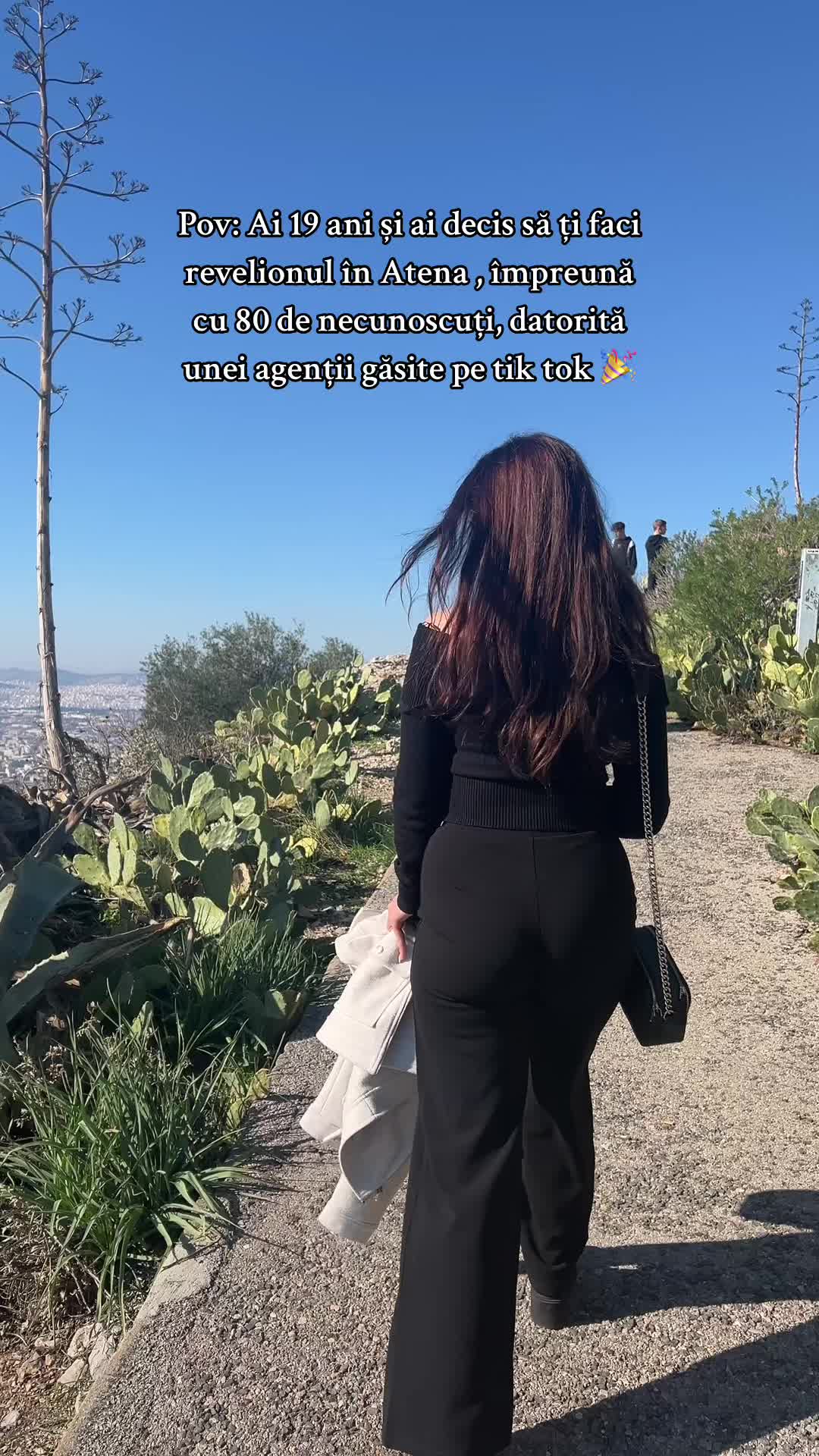 @Mimi 🇷🇴