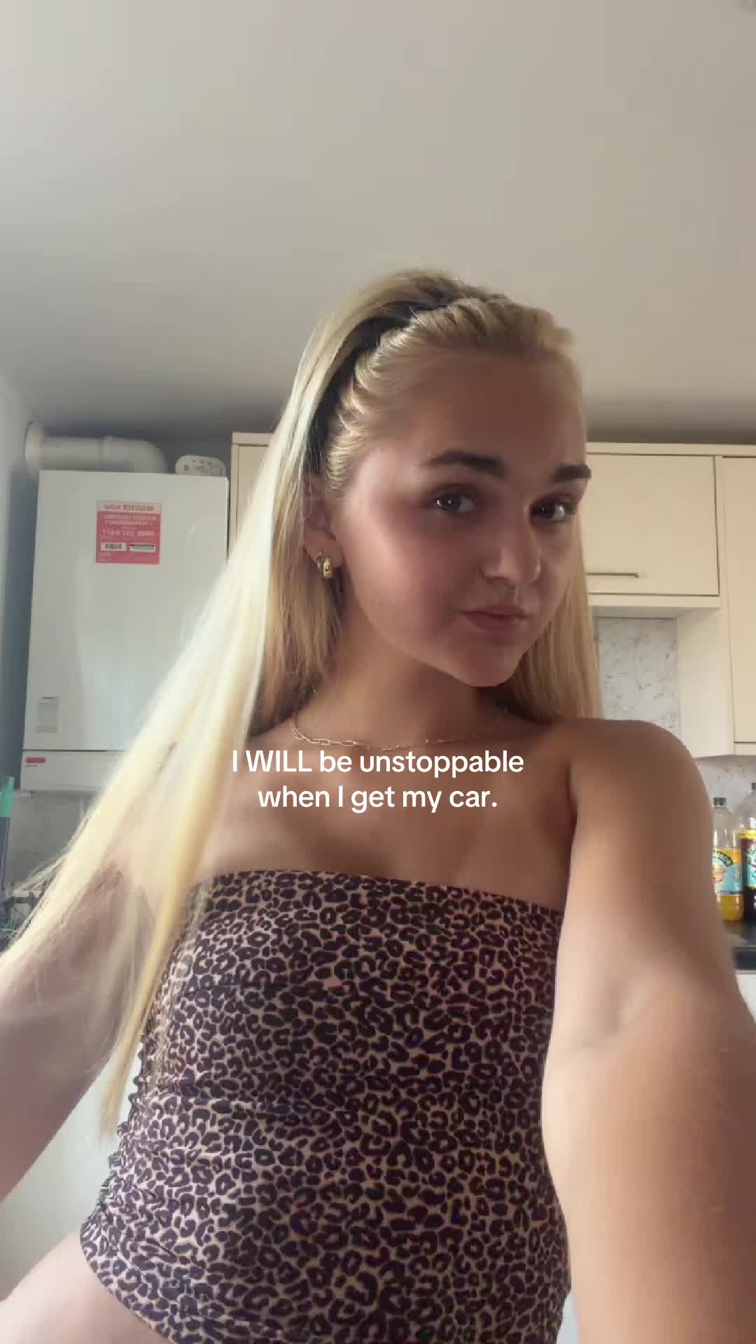 @itsskyyeeeee