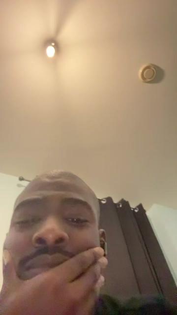 @🧌
