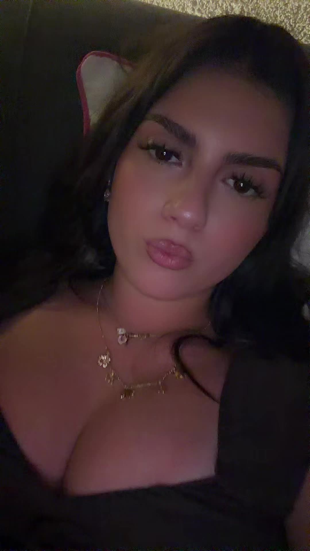 @🐚