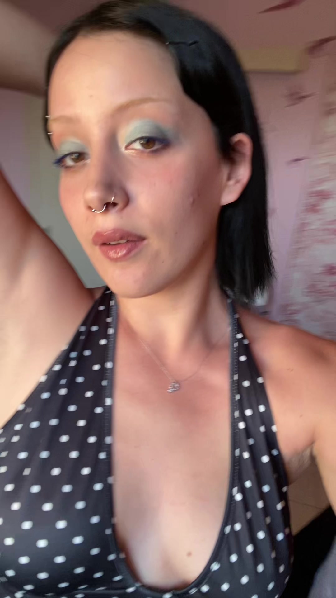 @argyrenia_