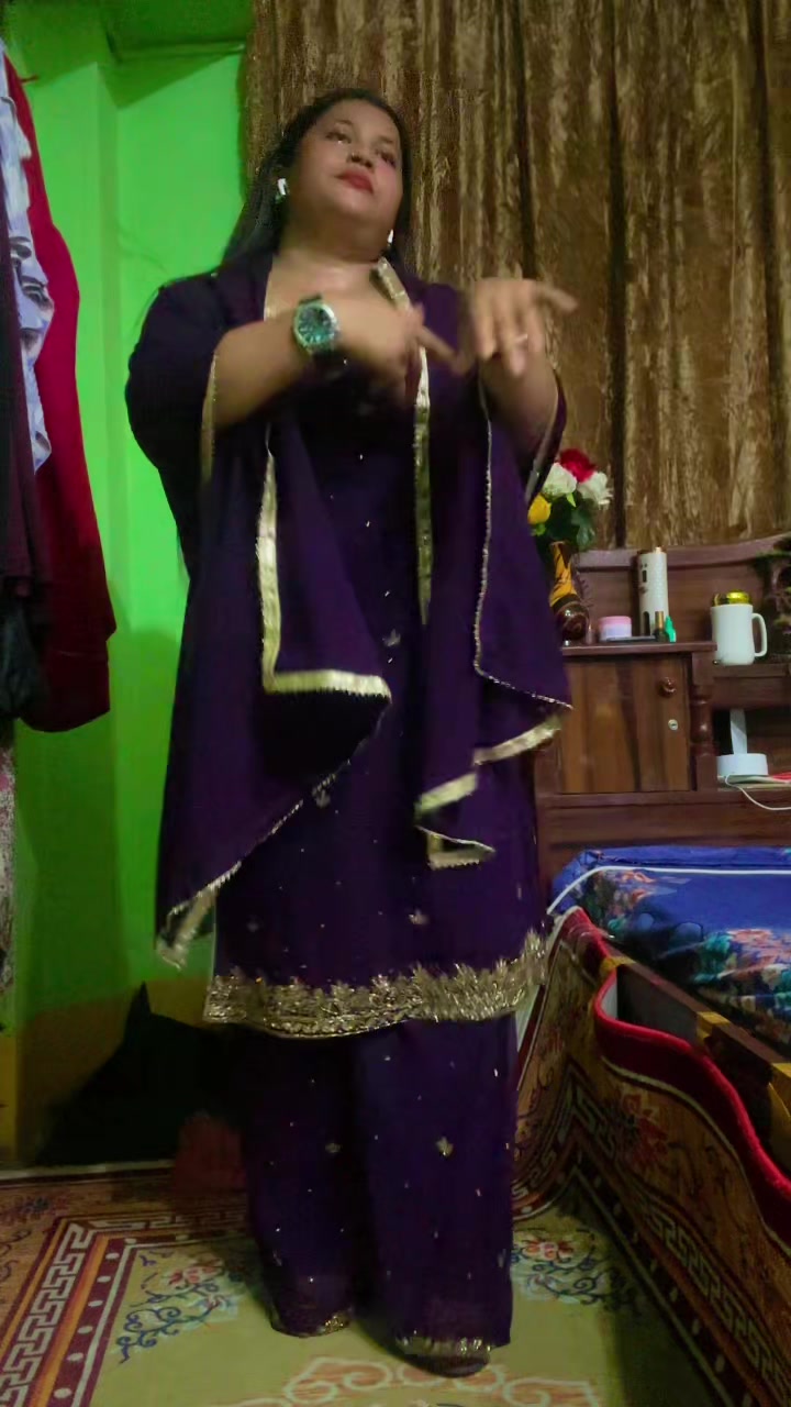 @गनि सारा बि क: