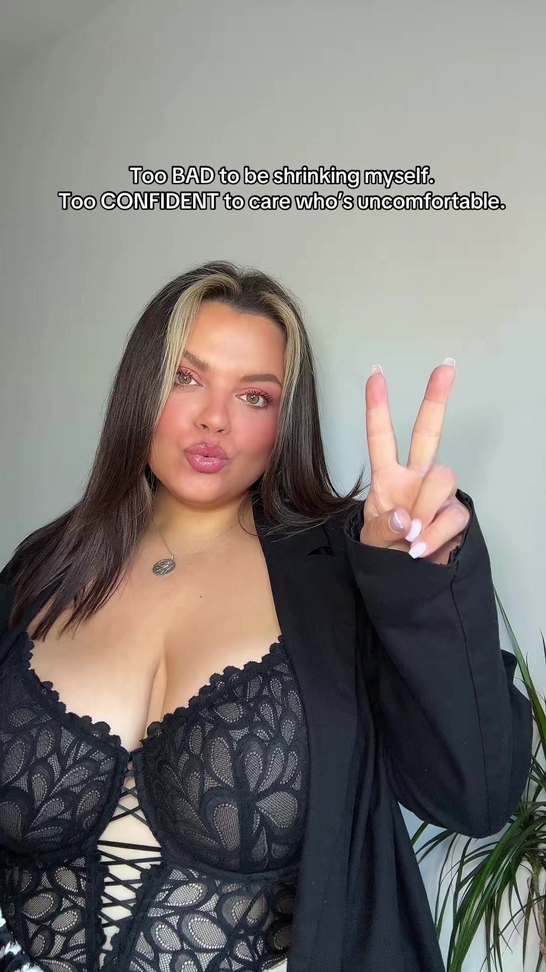 @Mary | Plus-Size CC 🐝