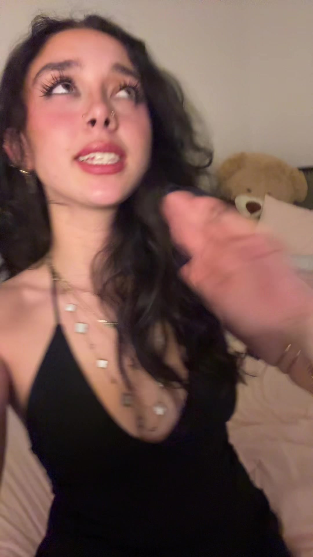 @️