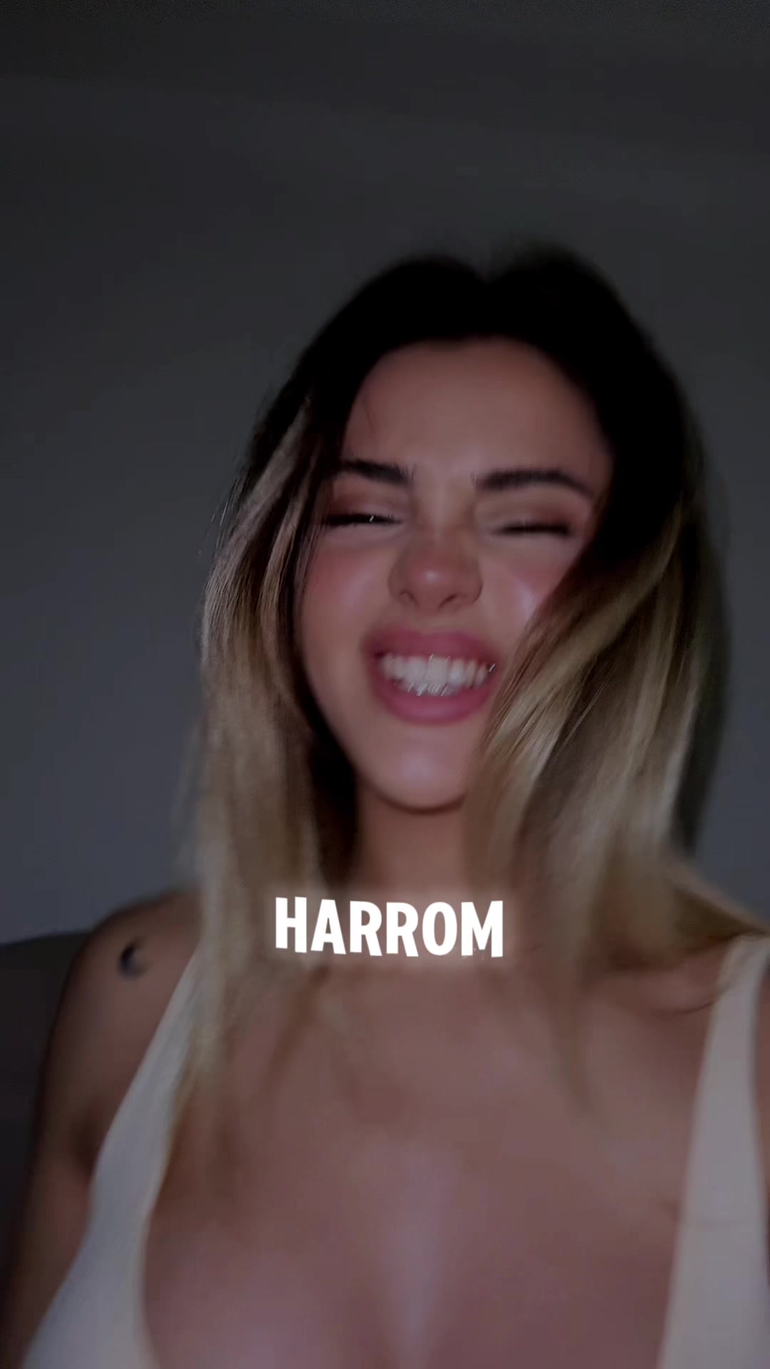 @LᎥттʆ&epsilon; &alpha;&nu;&part;&sigma;♛ 🌙🃏