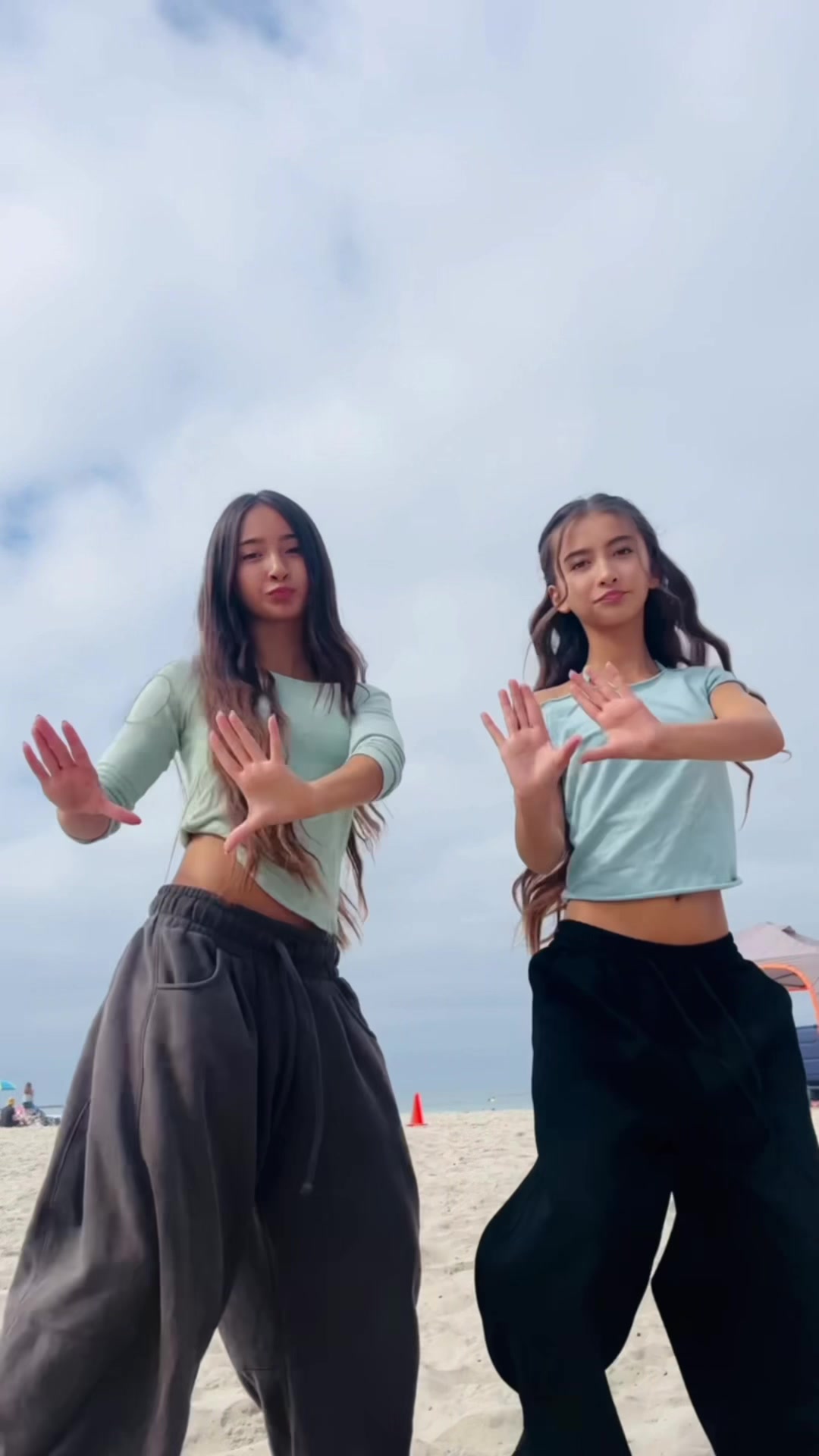 @Ksisters 🦋
