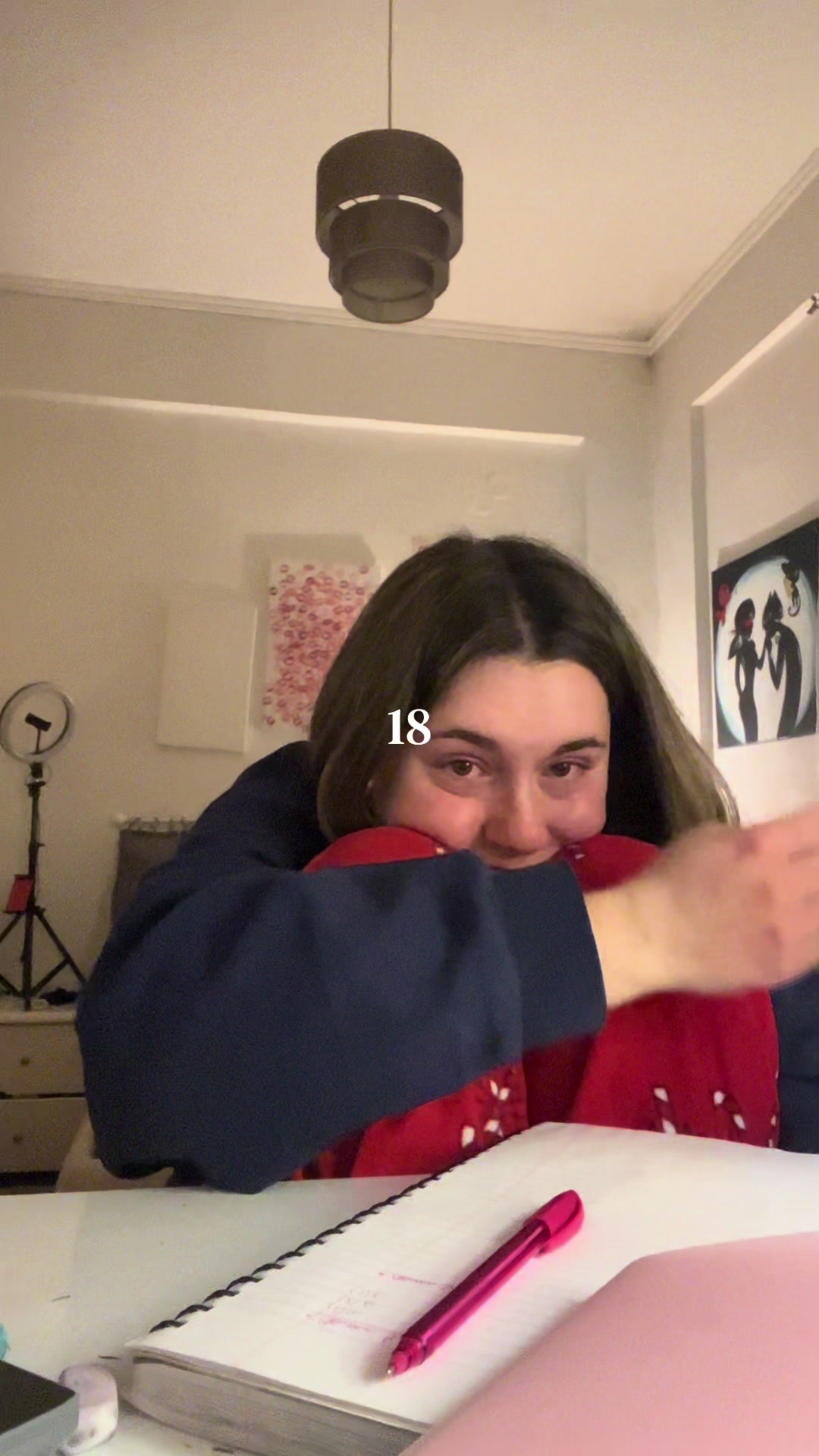 @Elena🤫
