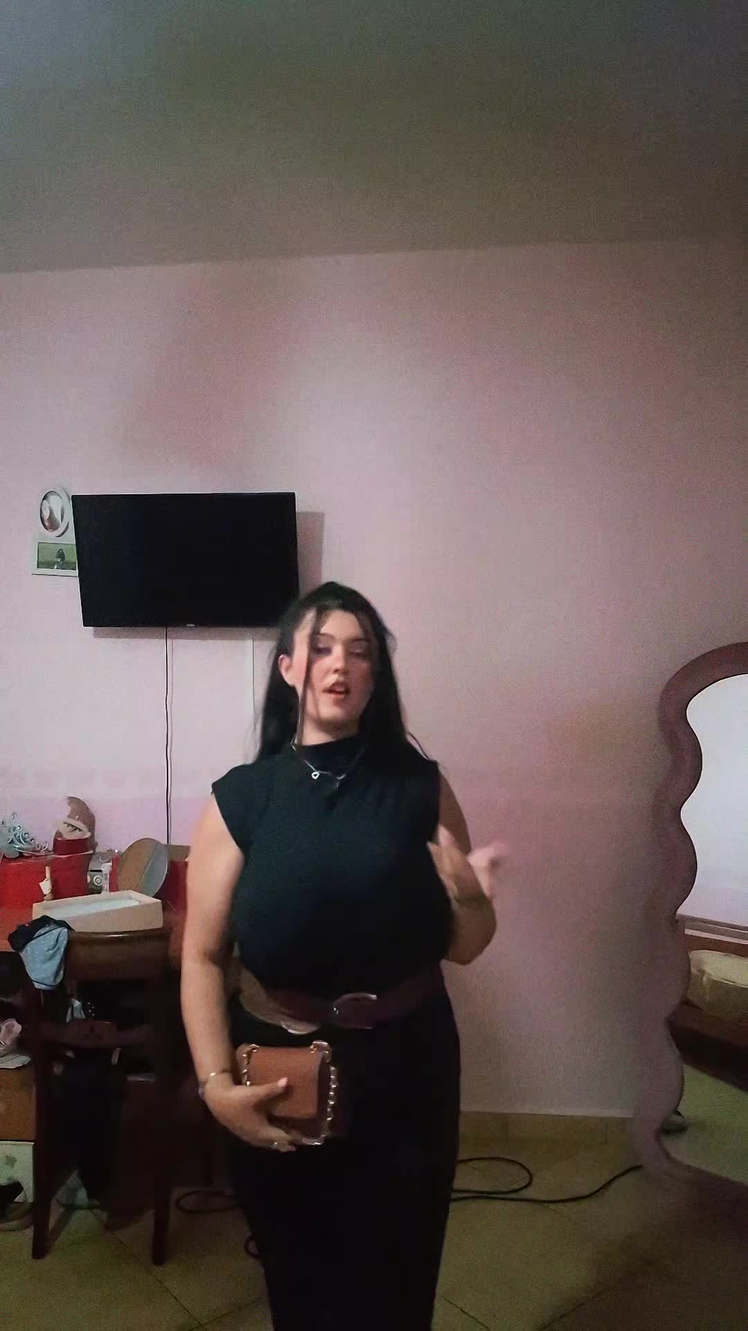 @Conci😈🤷♀️😇