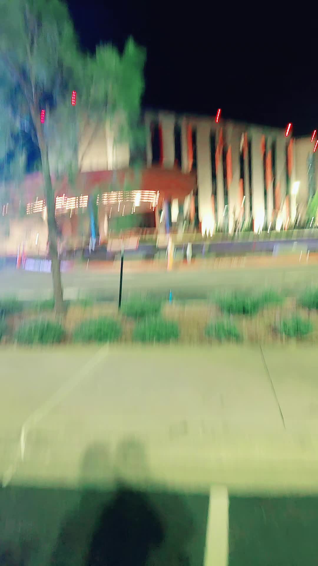 @CRUZ .C.
