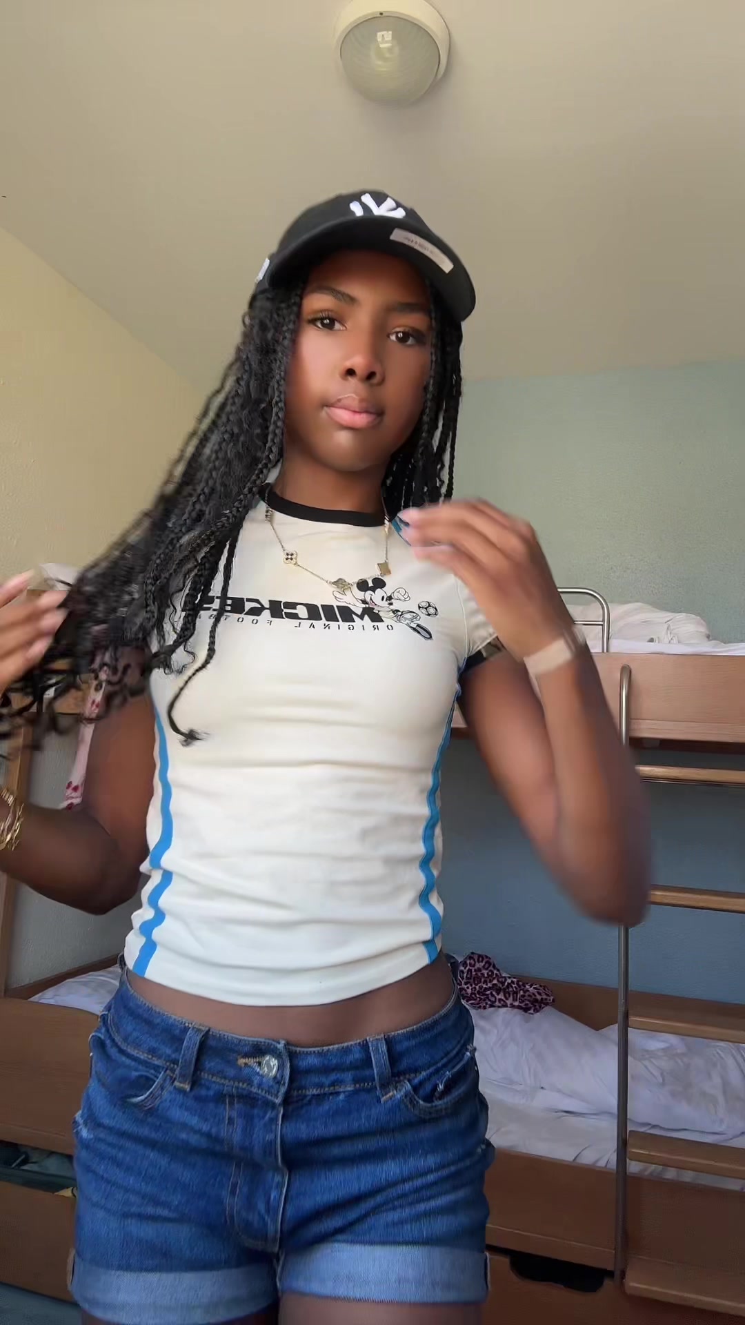 @ellissiaspam