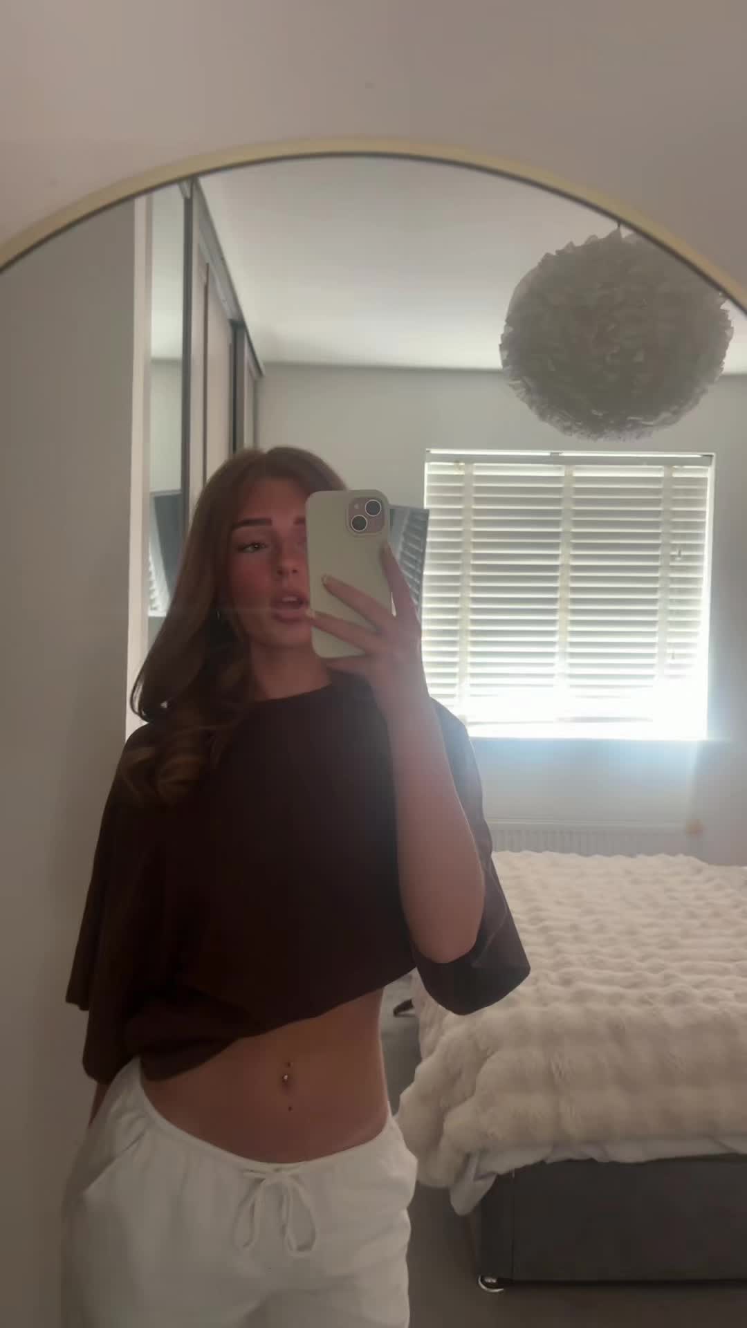 @𝐃𝐀𝐑𝐂𝐘 𝐀𝐍𝐍