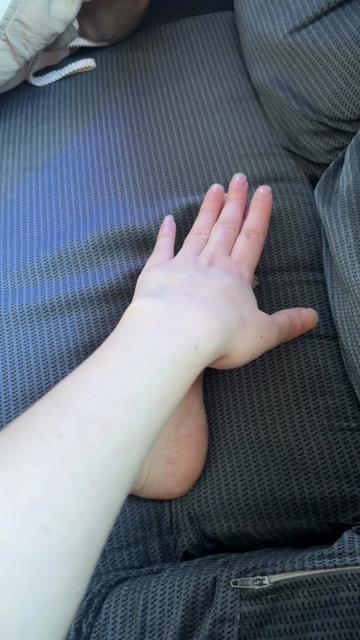 @Honey Bee