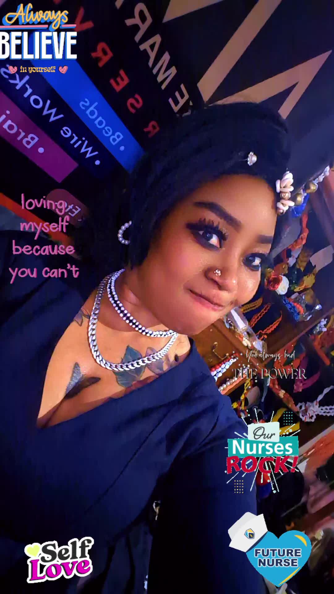 @ARKPOSNIKE MARIAM (AMG)
