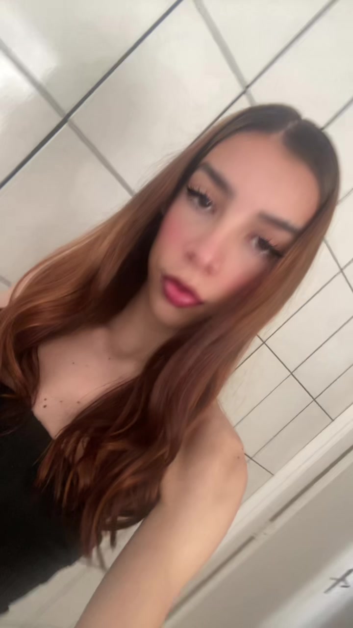 @JÚLIA GABRIELY