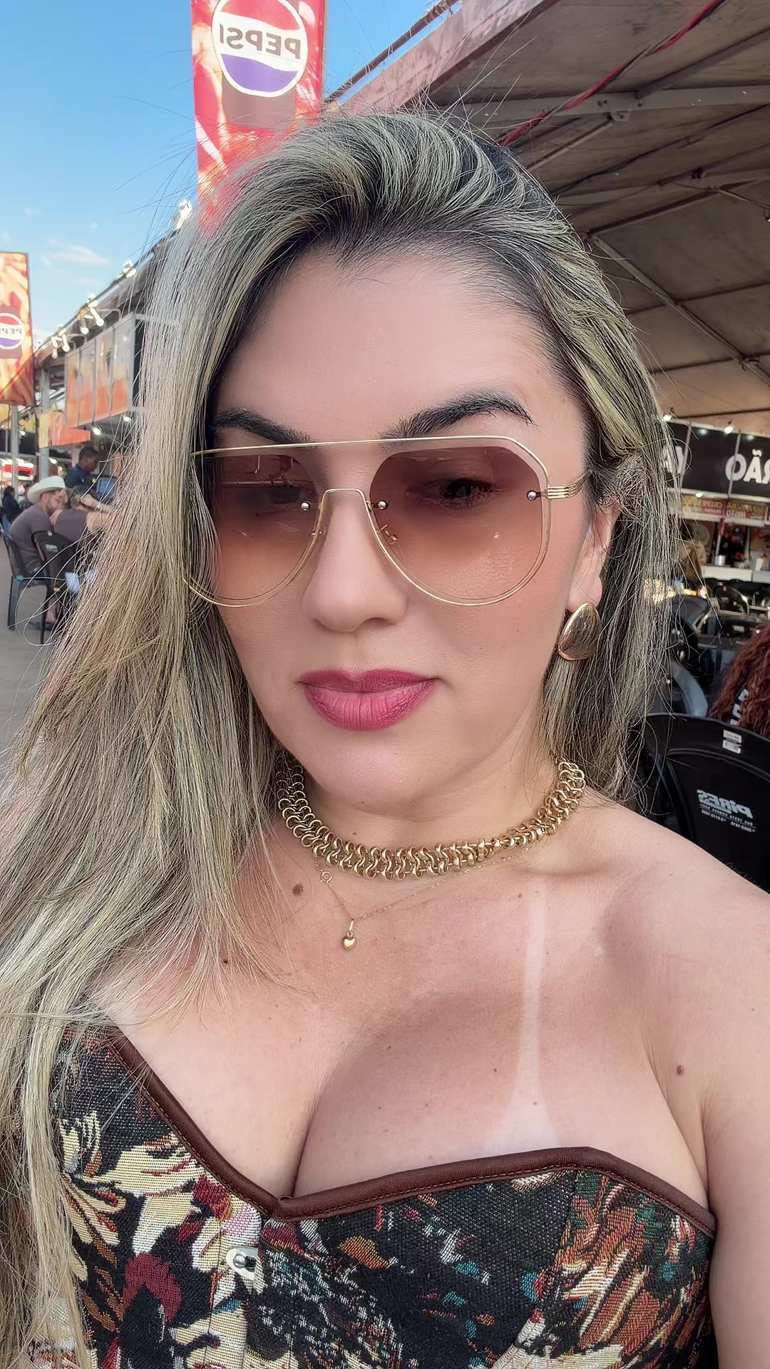 @Nuzia Rodrigues