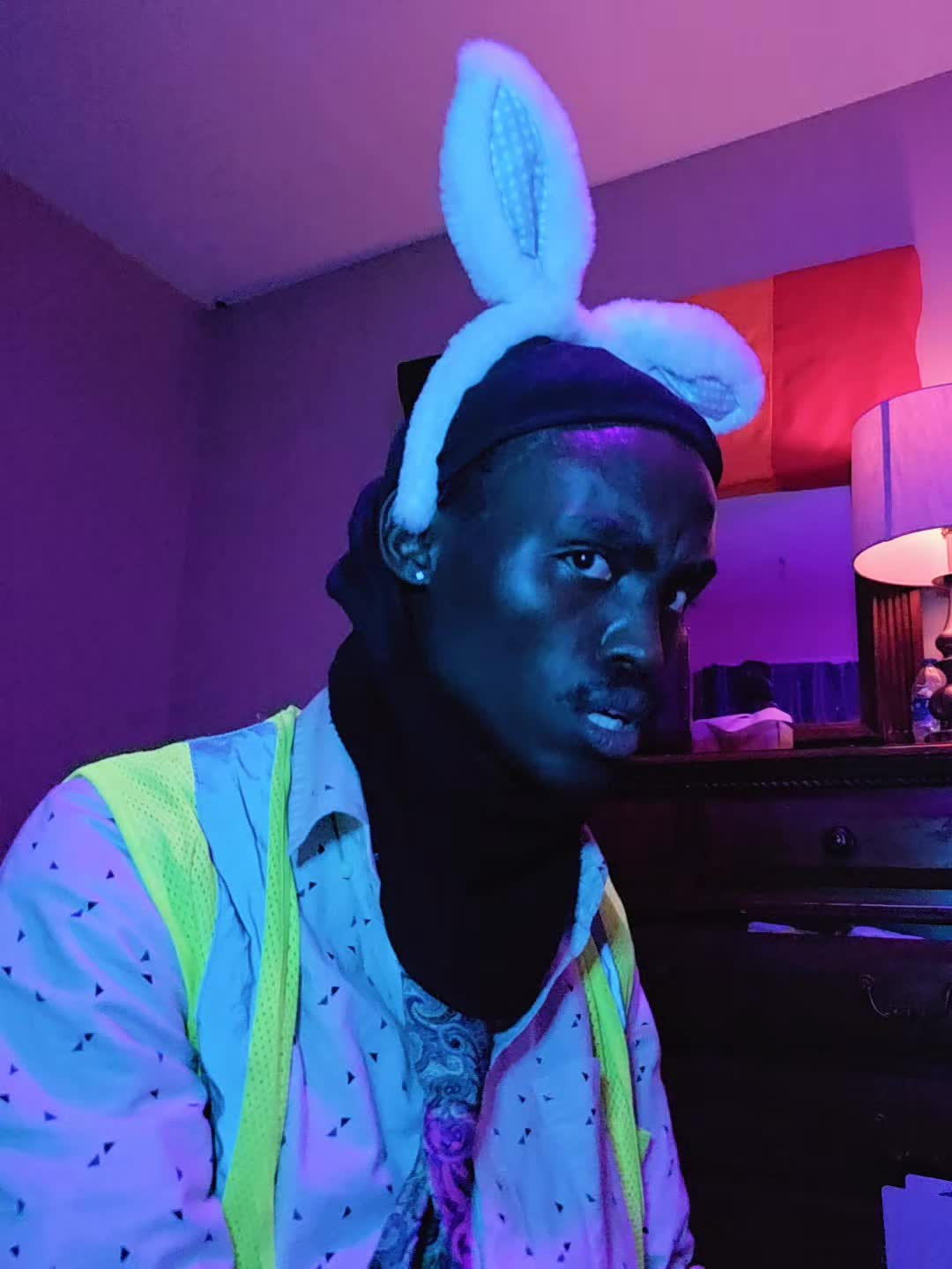 @Beskeiii