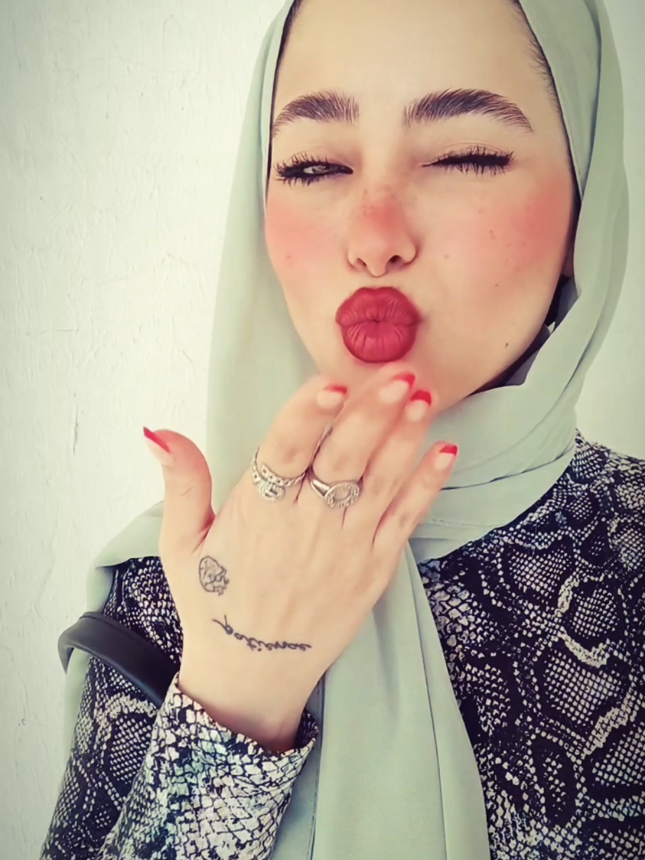 @Fatimaaa