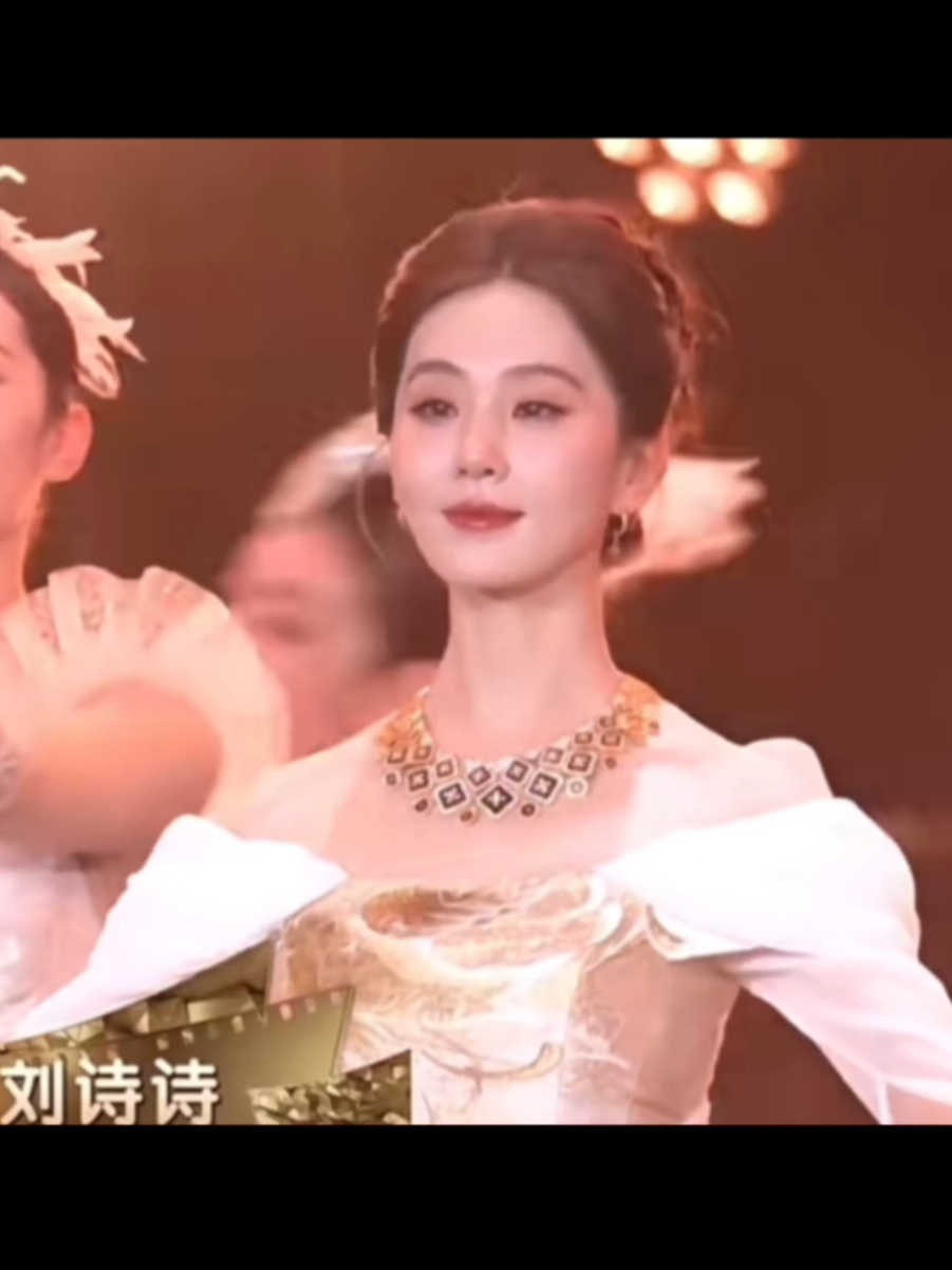 @诗竹云鹿