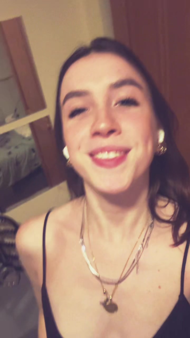 @Gabriela Lozano