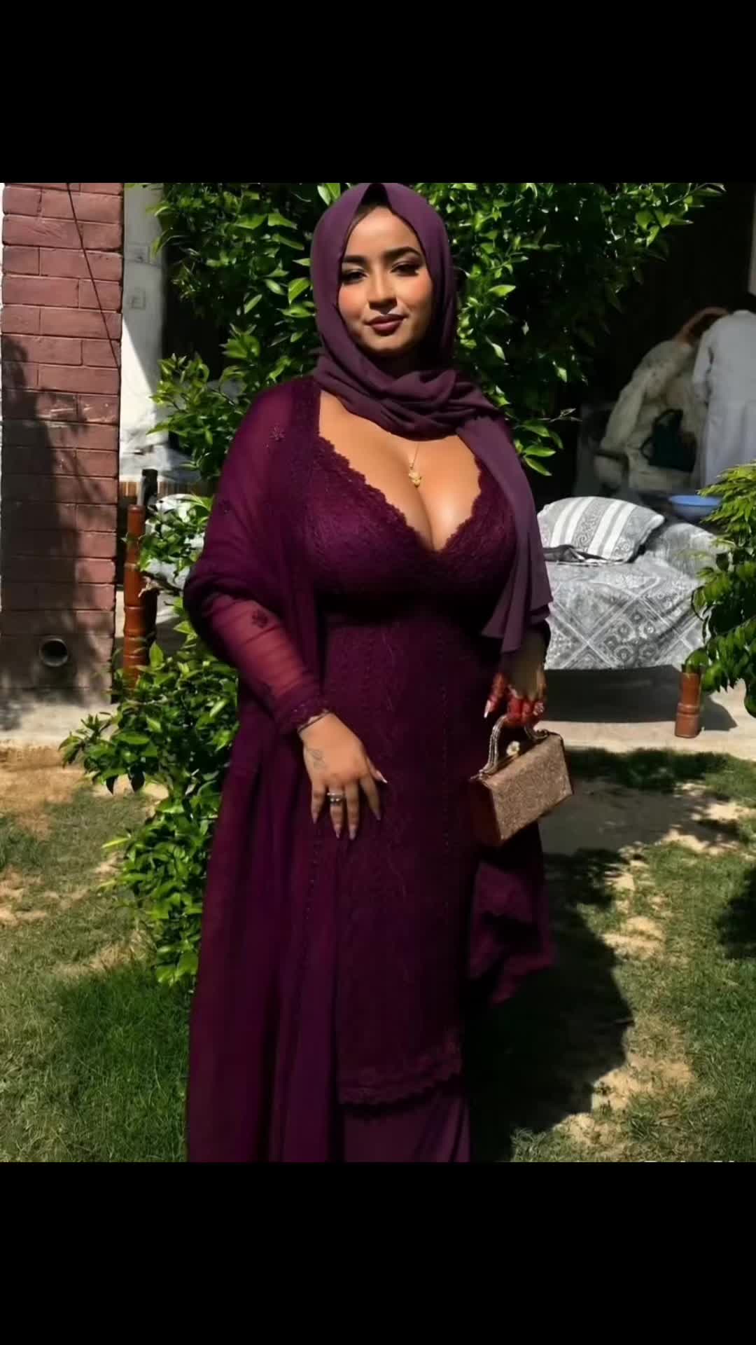 @DesiBantz